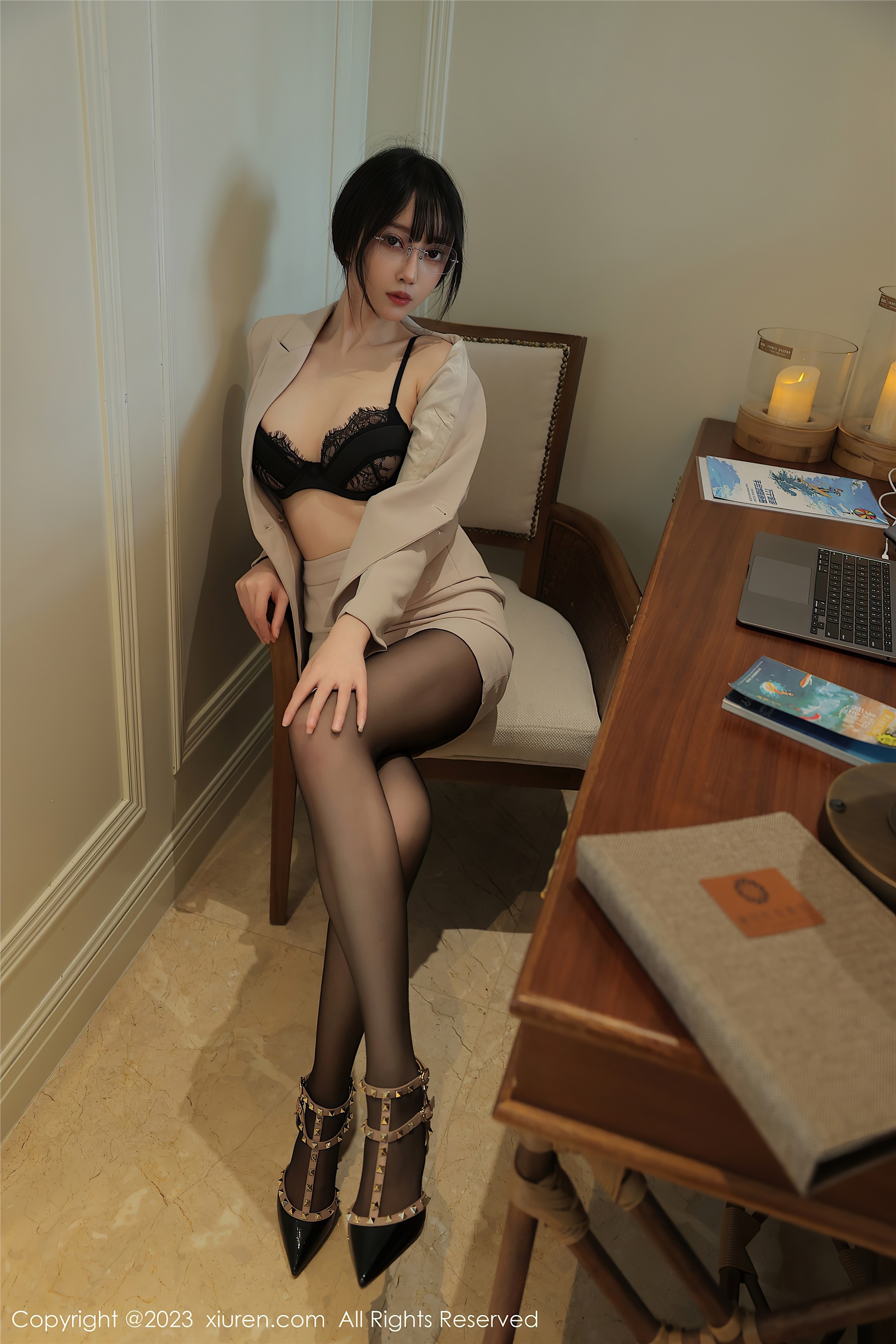 XiuRen秀人网  2023.03.17 NO.6428 玥儿玥er 万宁旅拍